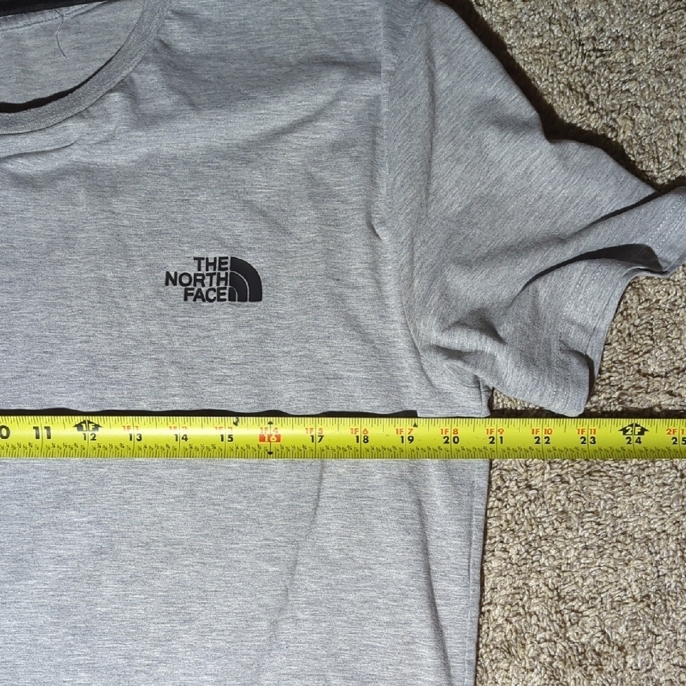 The North Face Light Gray Men's Tee - Picture 10 of 10